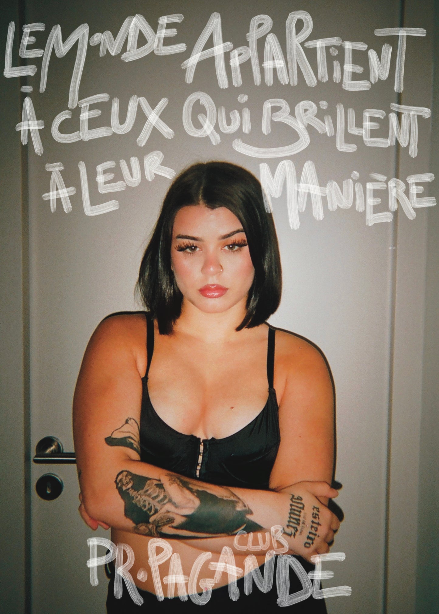 LE MONDE NOUS APPARTIENT.